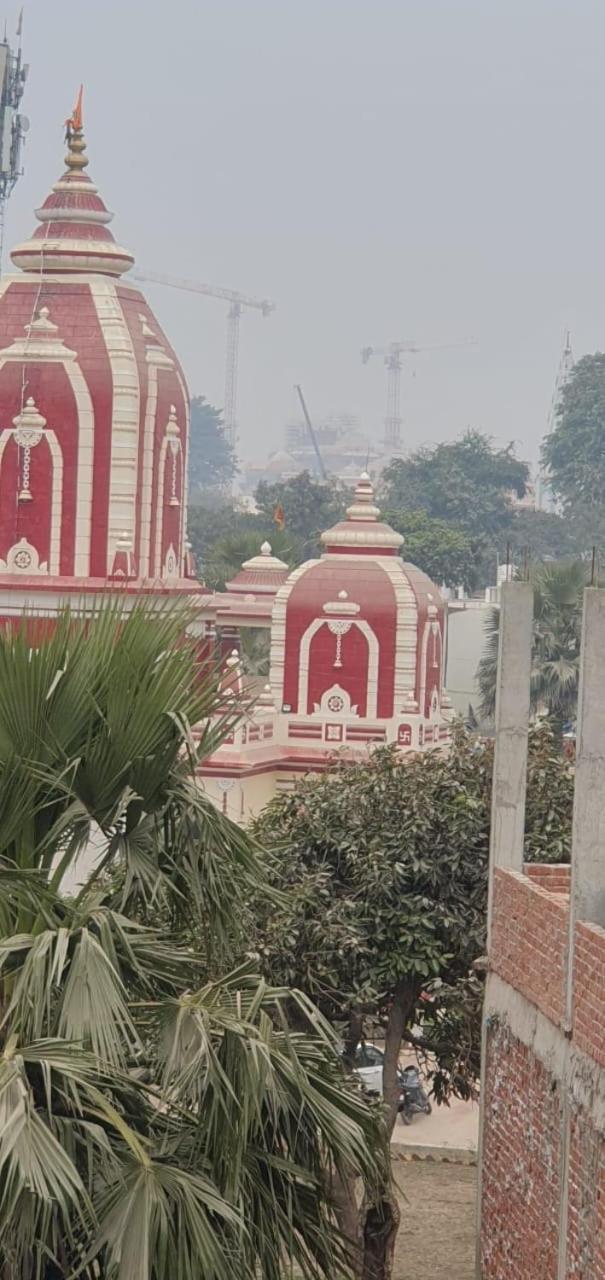 Bhaktniwas * Ayodhya