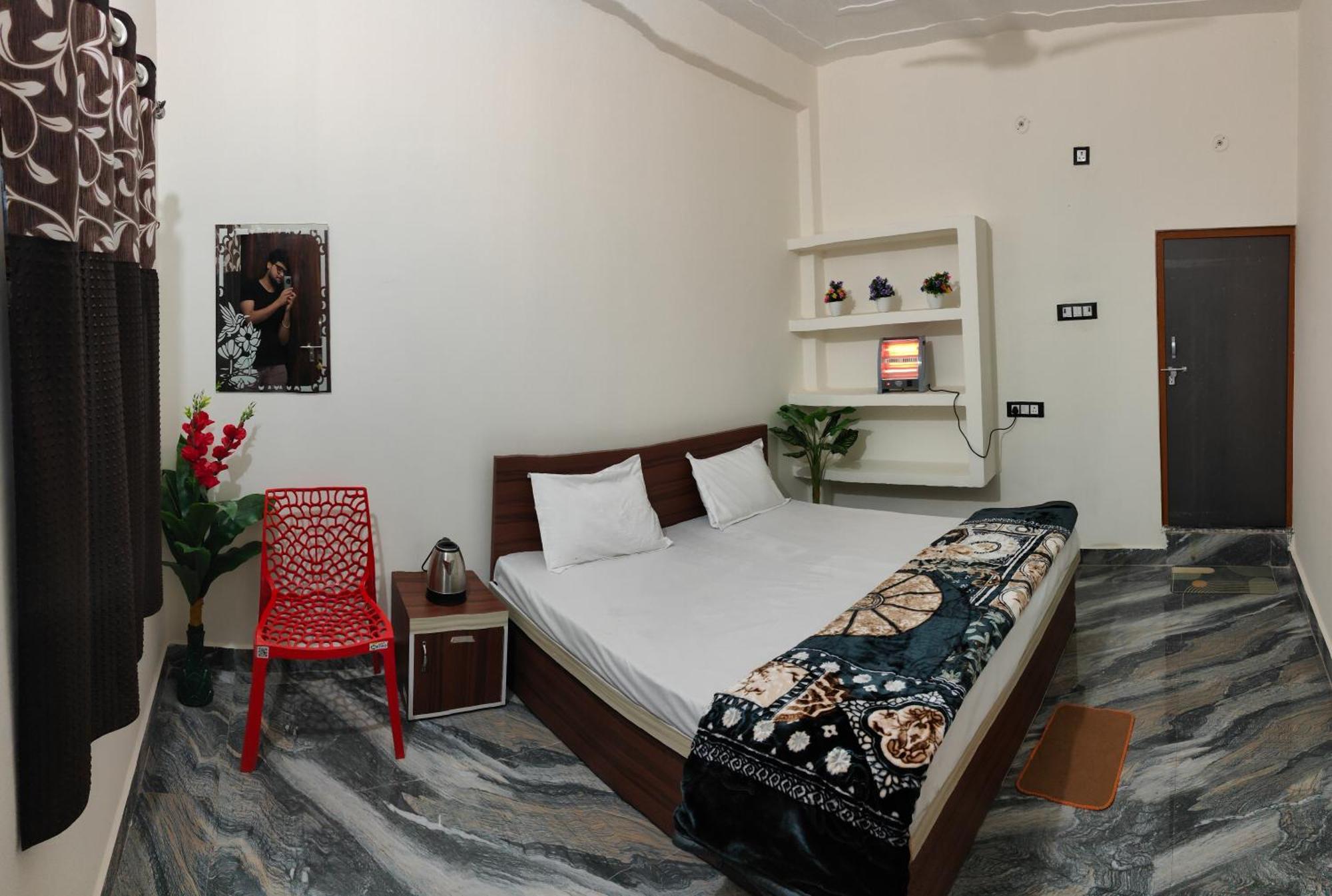 Shraddha A Luxury In Guest house