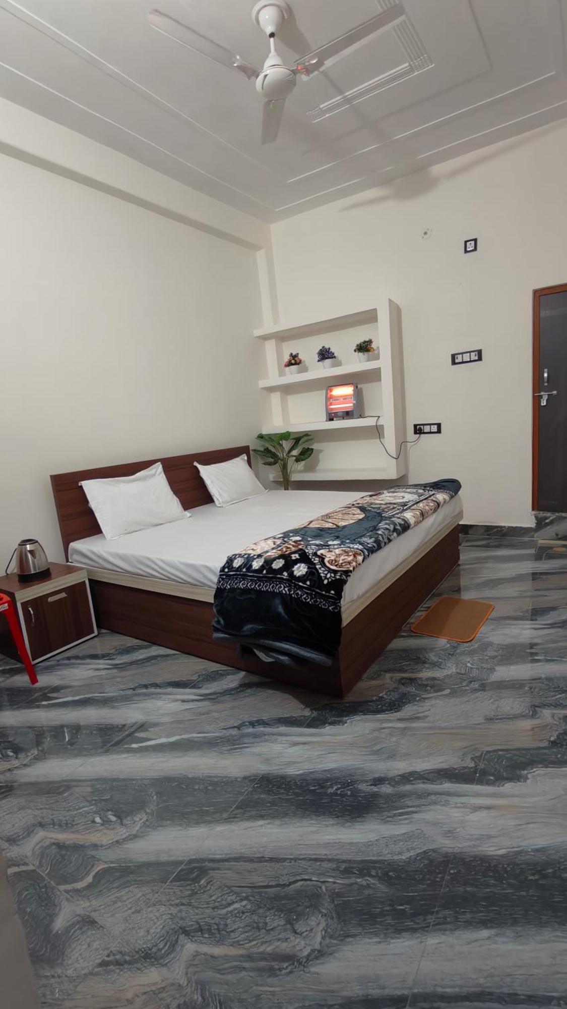 Shraddha A Luxury In Guest house