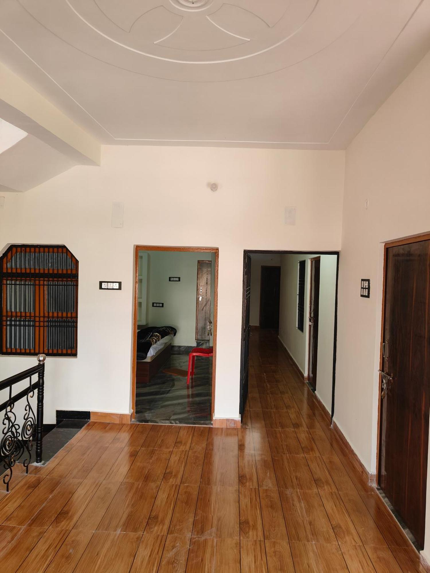 Shraddha A Luxury In Guest house *