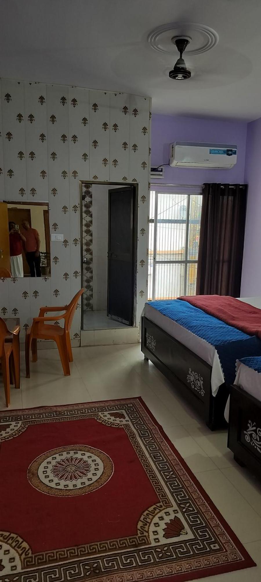 Premshi Guest house *