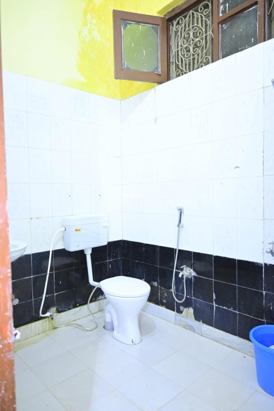 Shri Radha Krishna Bhawanam Raghunandan Homestay Ayodhya