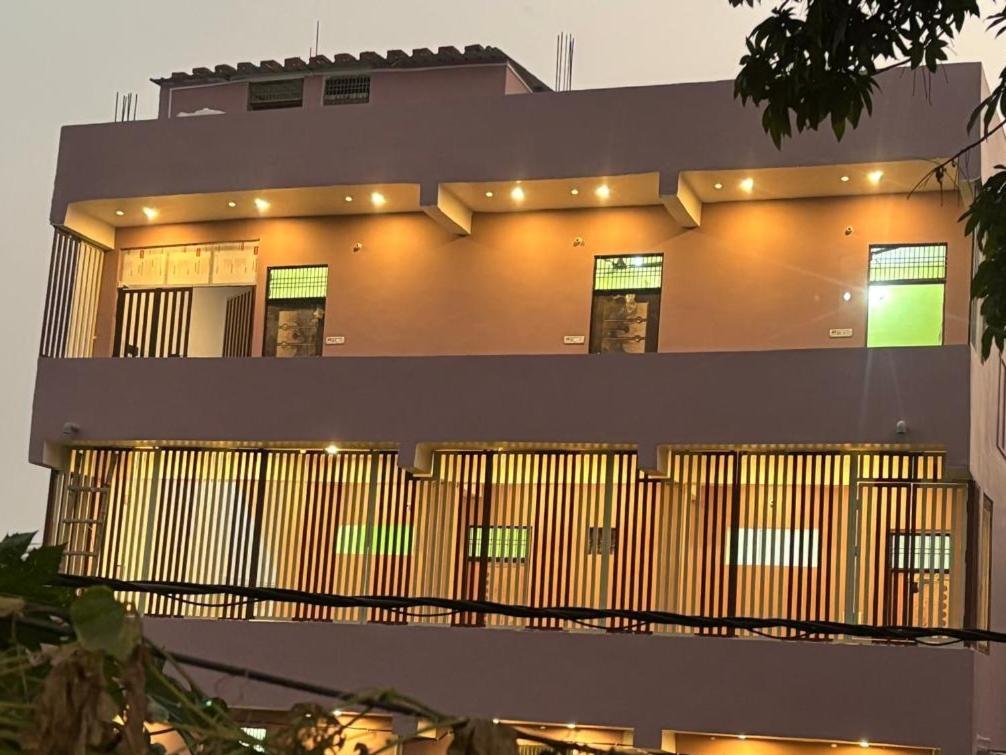 Gauri Shankar Palace Homestay Ayodhya