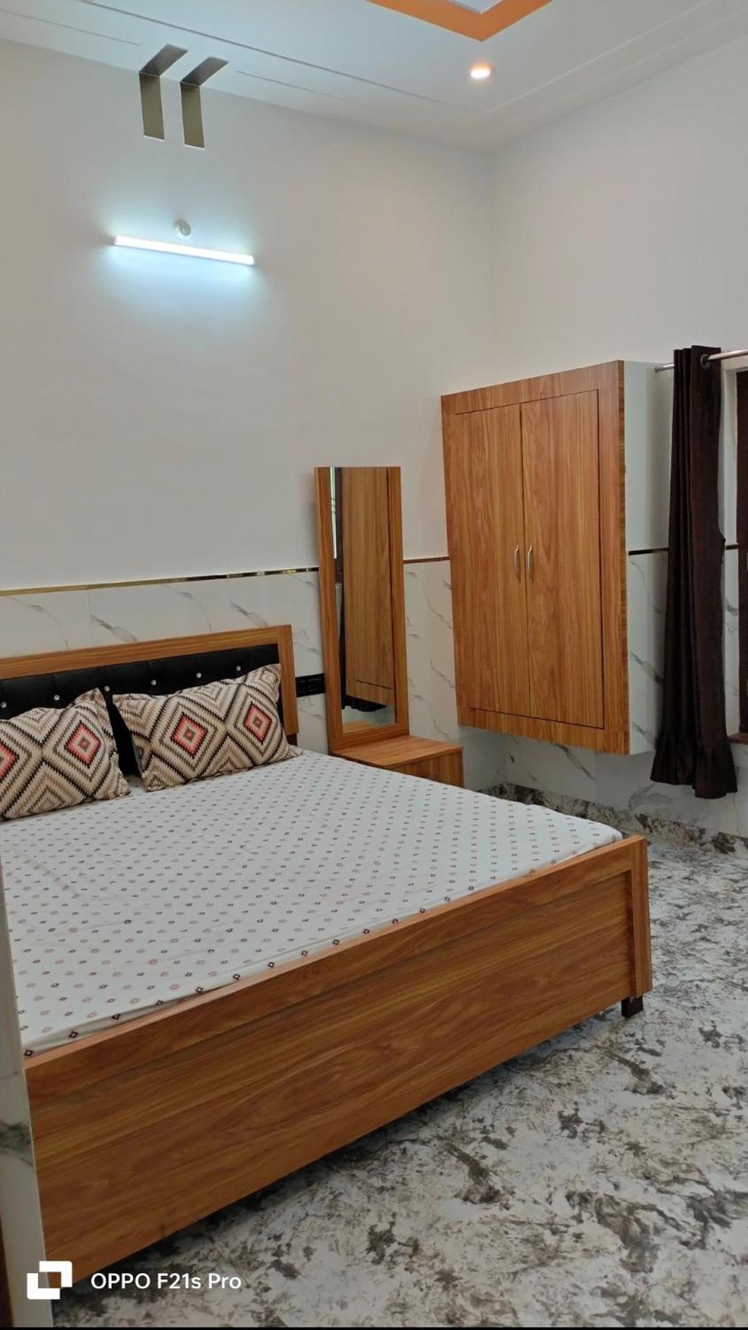 Guest house Ram Palace Near Dham Mandir *