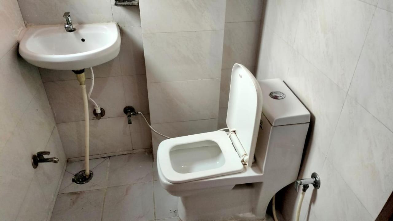 Premshi Guest house
