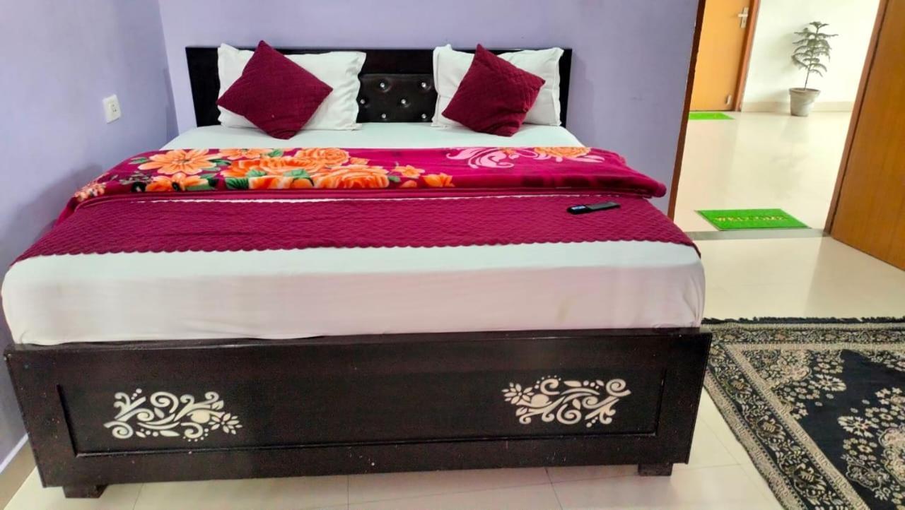 Guest house Premshi Ayodhya