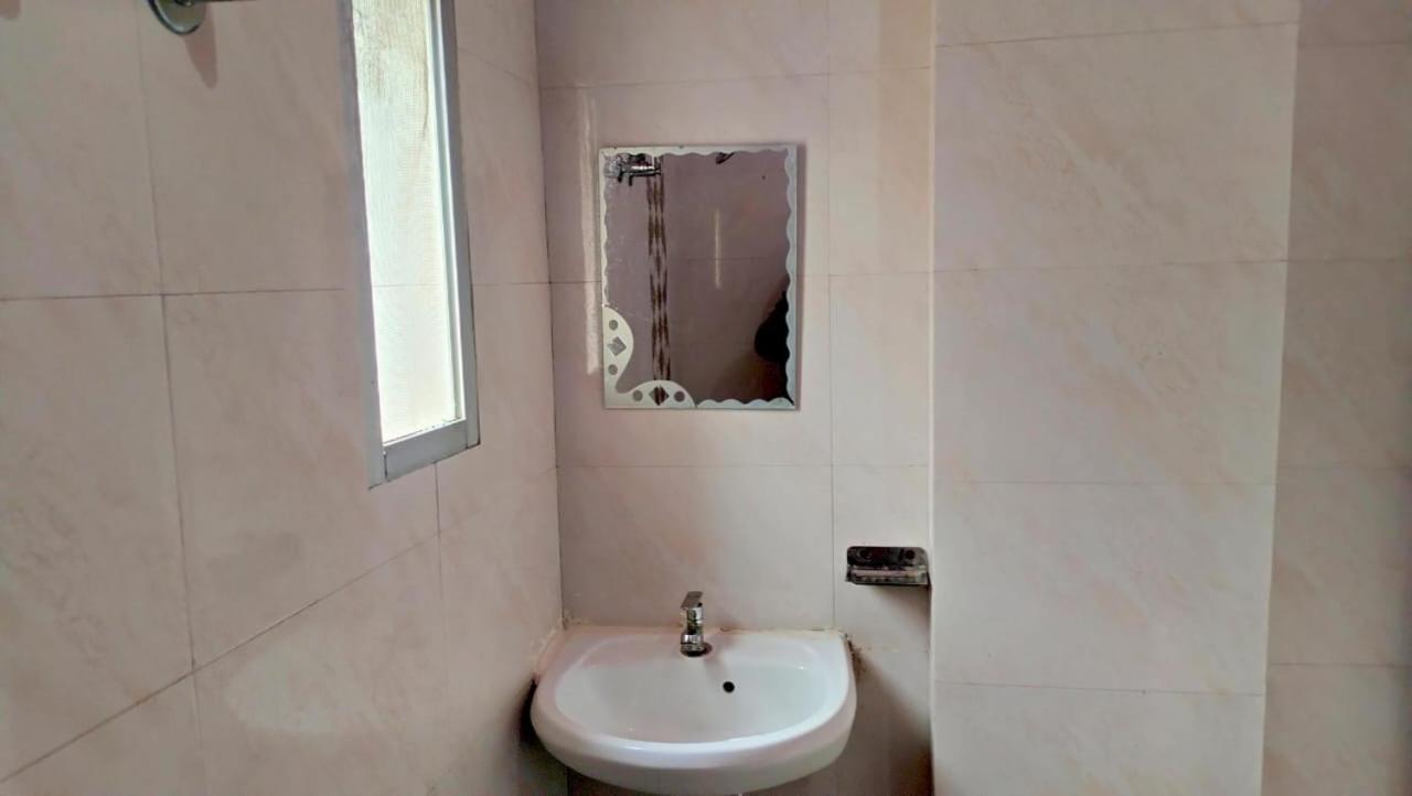 Premshi Guest house