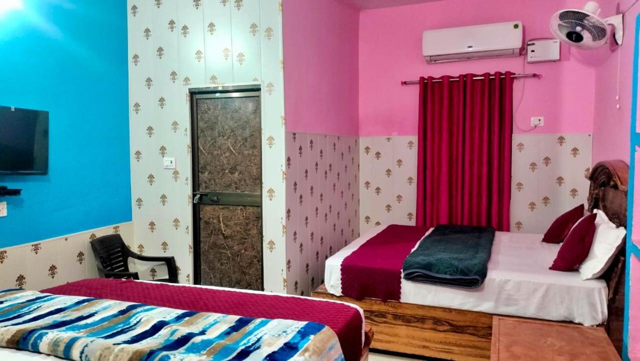 Premshi Guest house Ayodhya