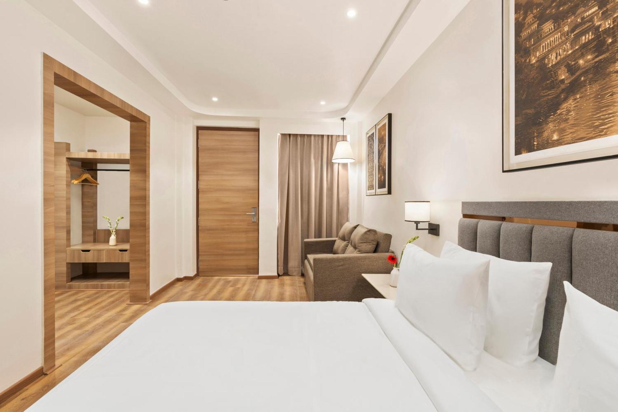 Country - Opposite Airport Hotel Ayodhya
