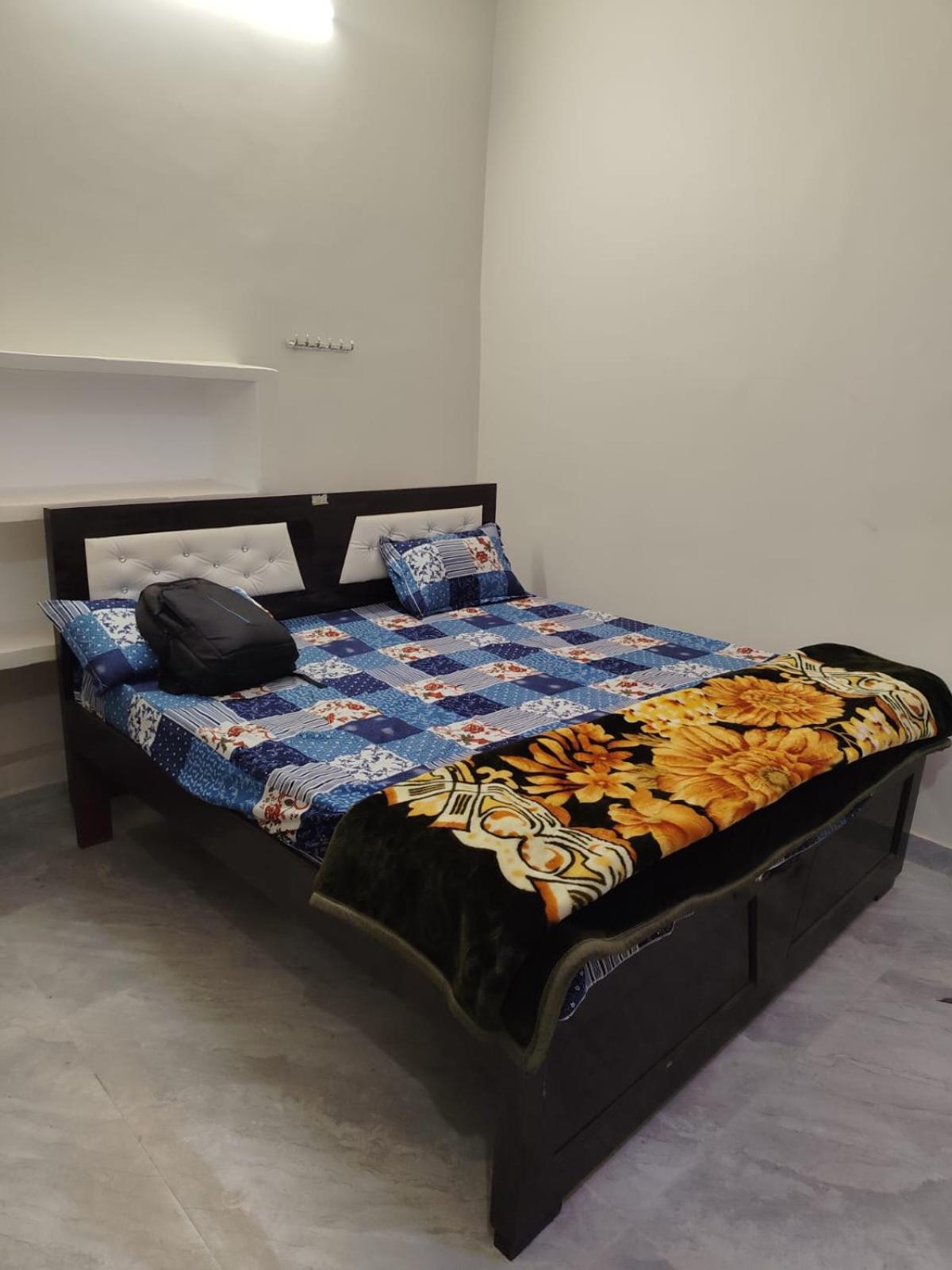 Guest house Rudra Prabha *