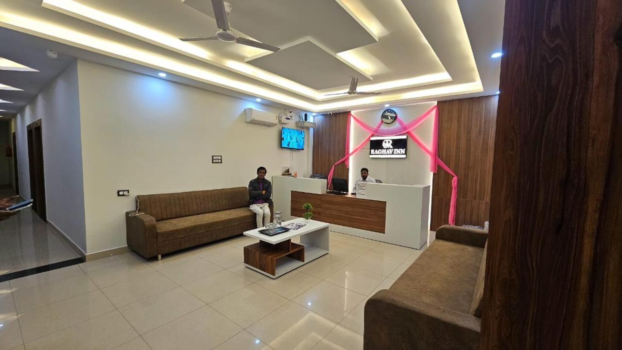 Raghav Hotel Ayodhya
