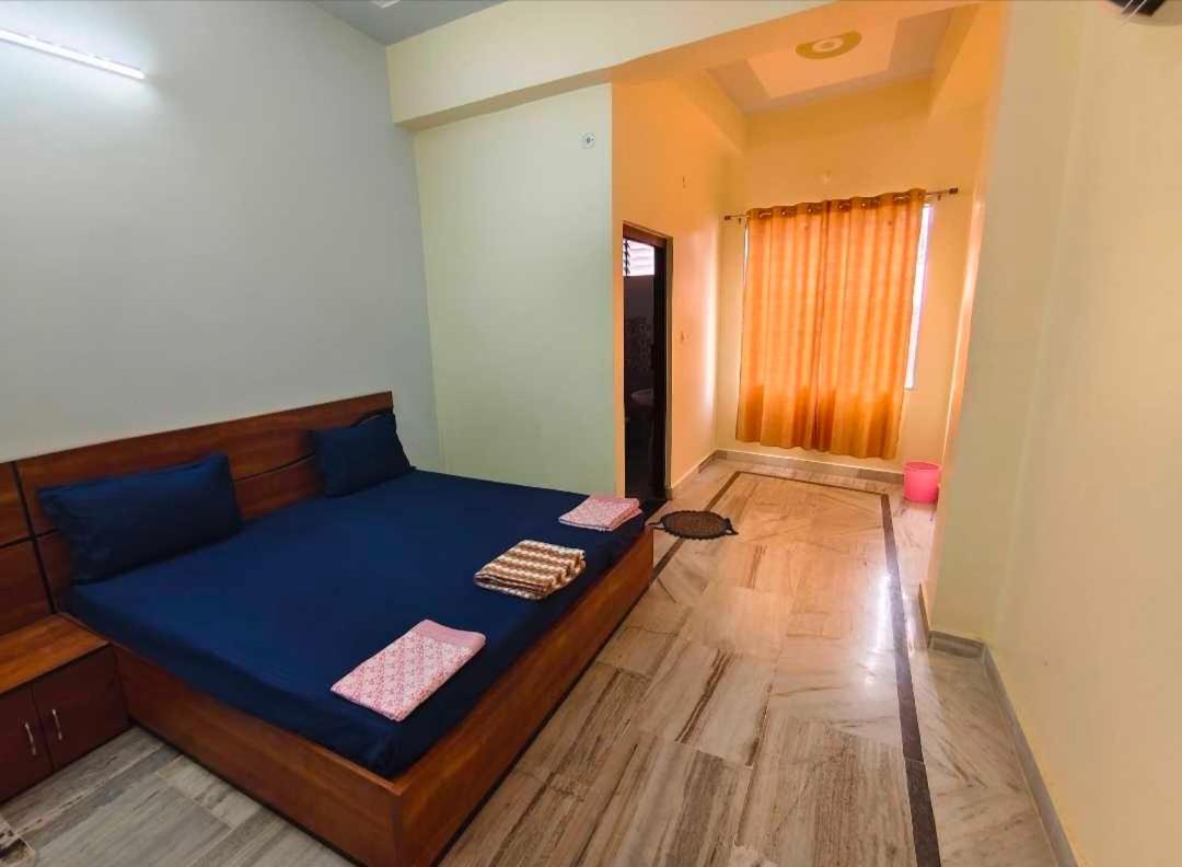 O Shree Ram Krishna Mahal 3*