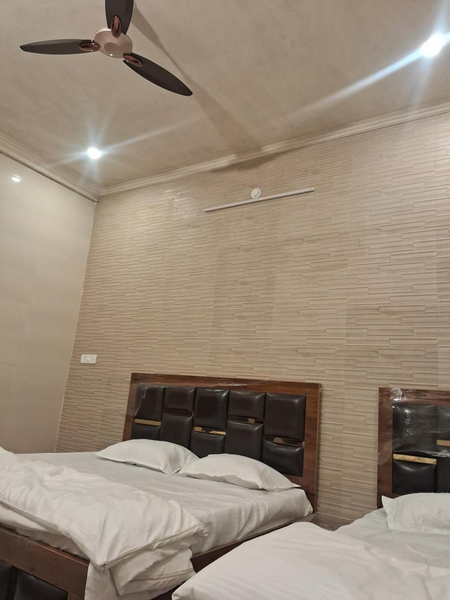 Sri Ram Lalla International Guest house