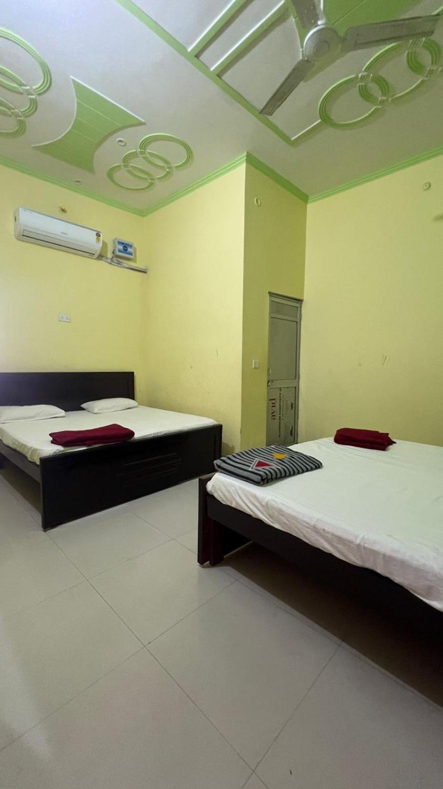 Hotel Vijay Palace