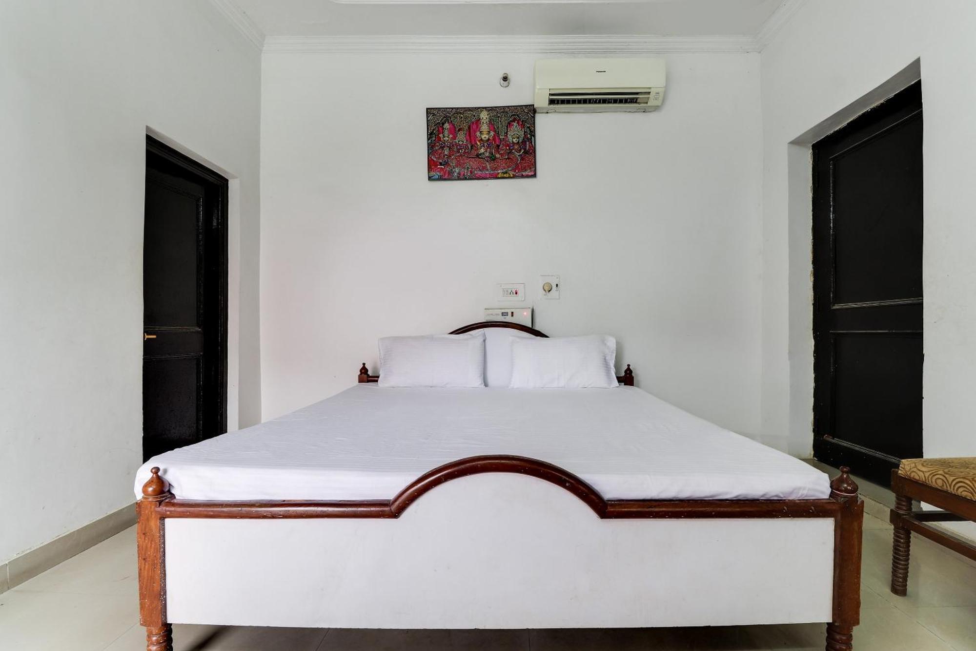 Hotel O Hanuman Bagh