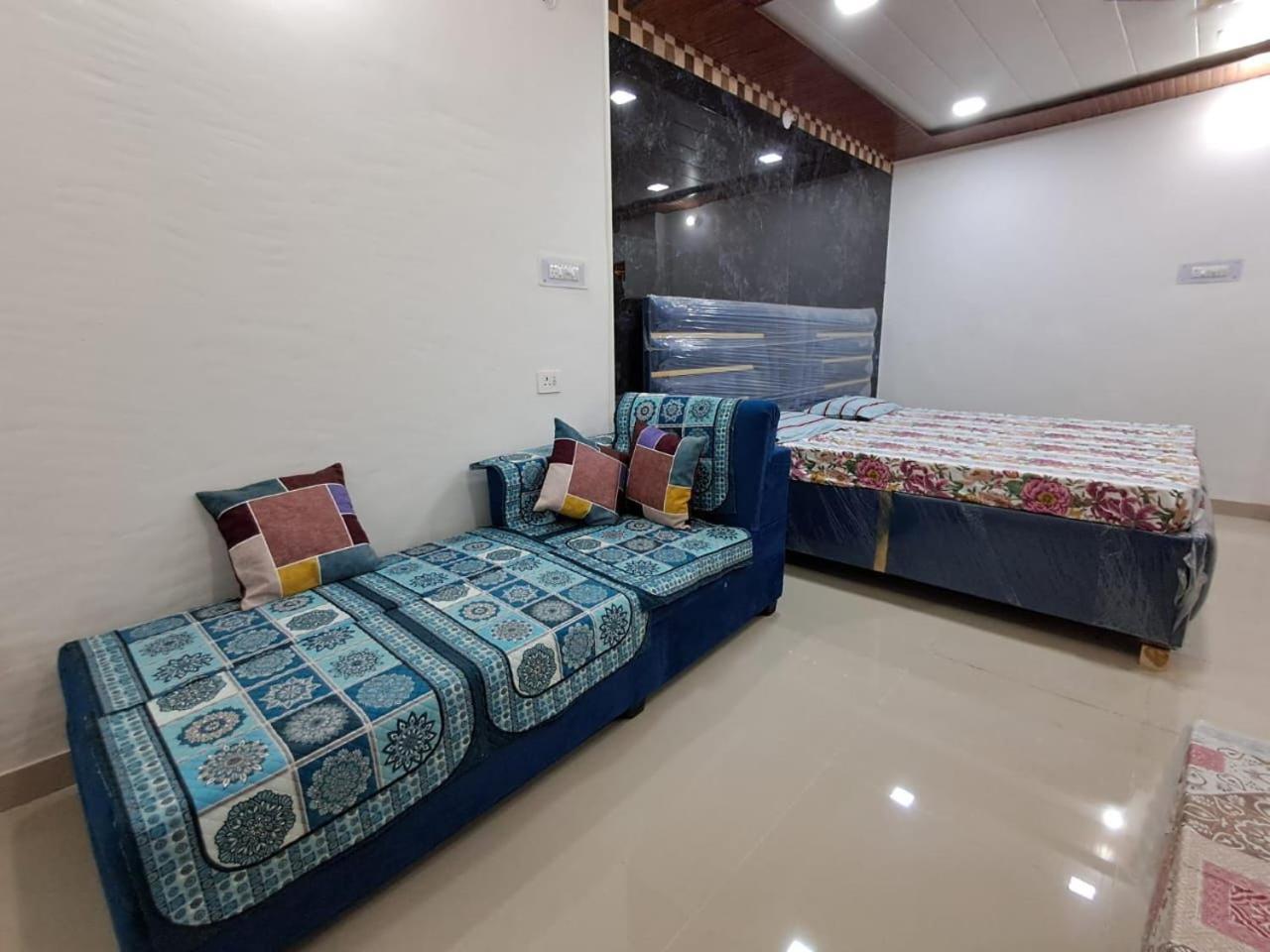 Trend Trend Homestay Ayodhya