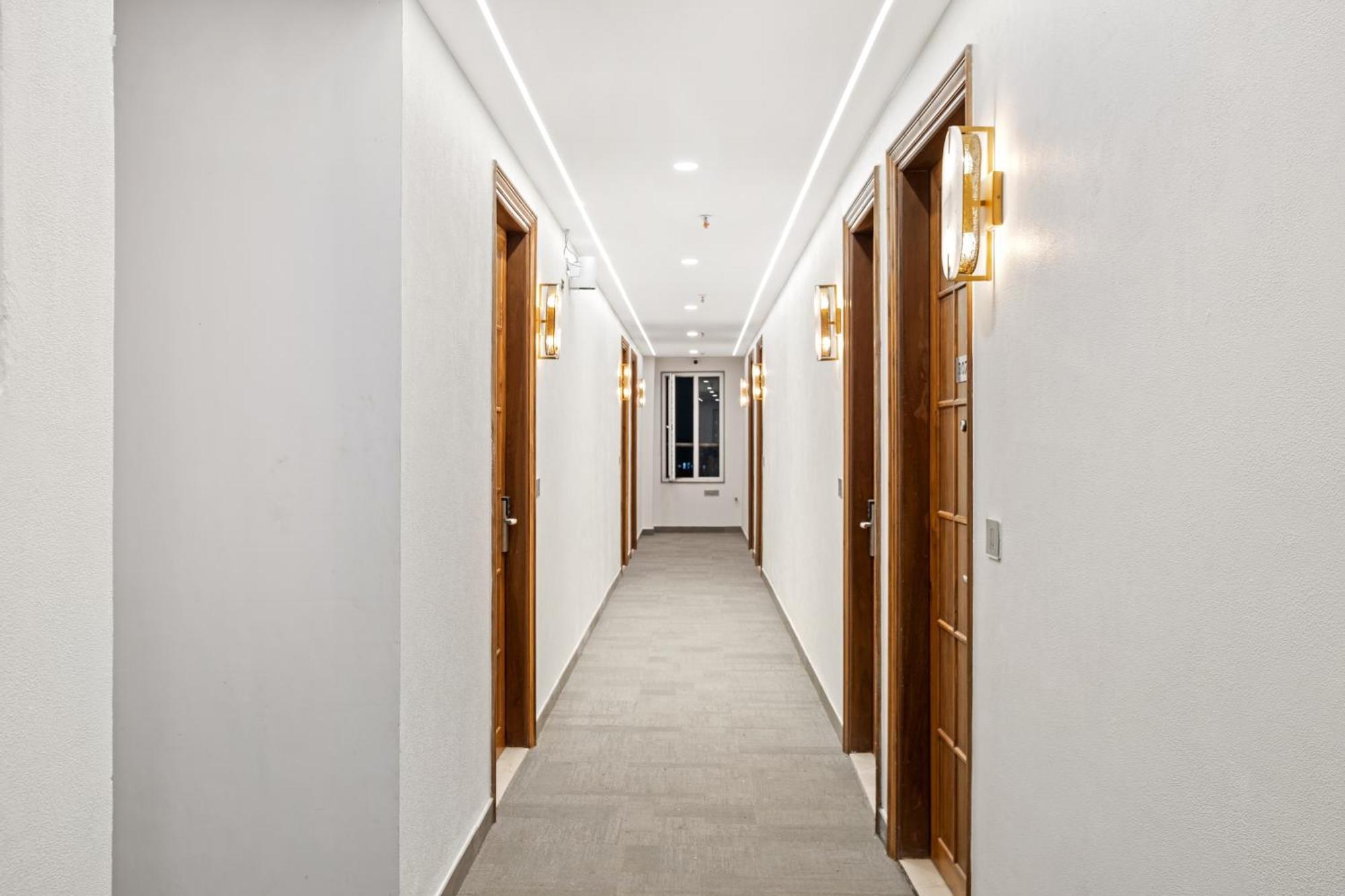 Hotel Hari Om Residency 800 Meters From Ram Mandir Ayodhya