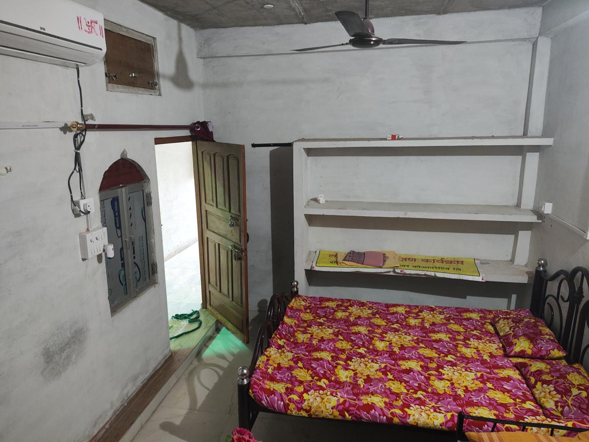 Geeta Guest house *