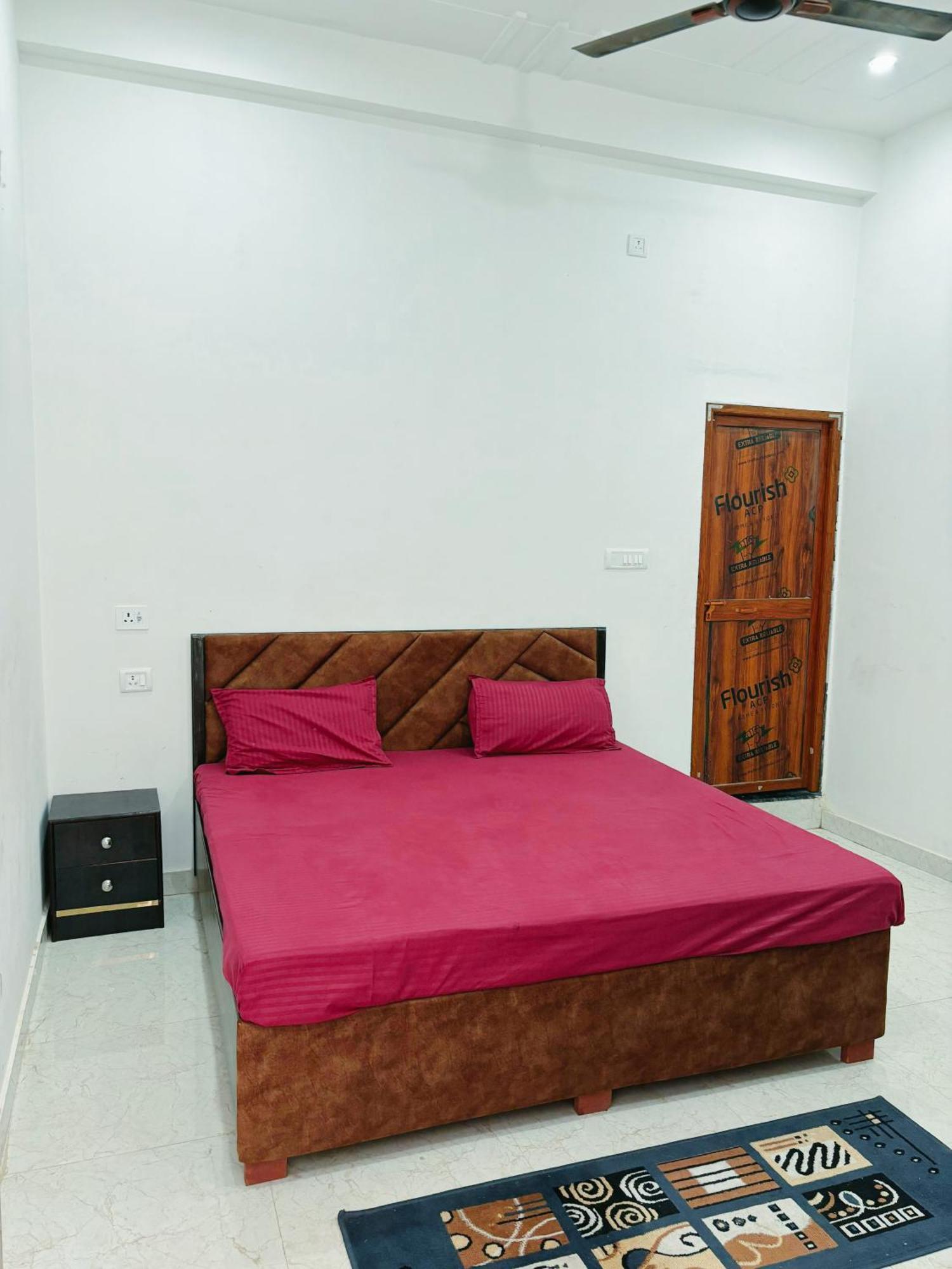 Homestay Shri Ram Sharnam Palace Ayodhya