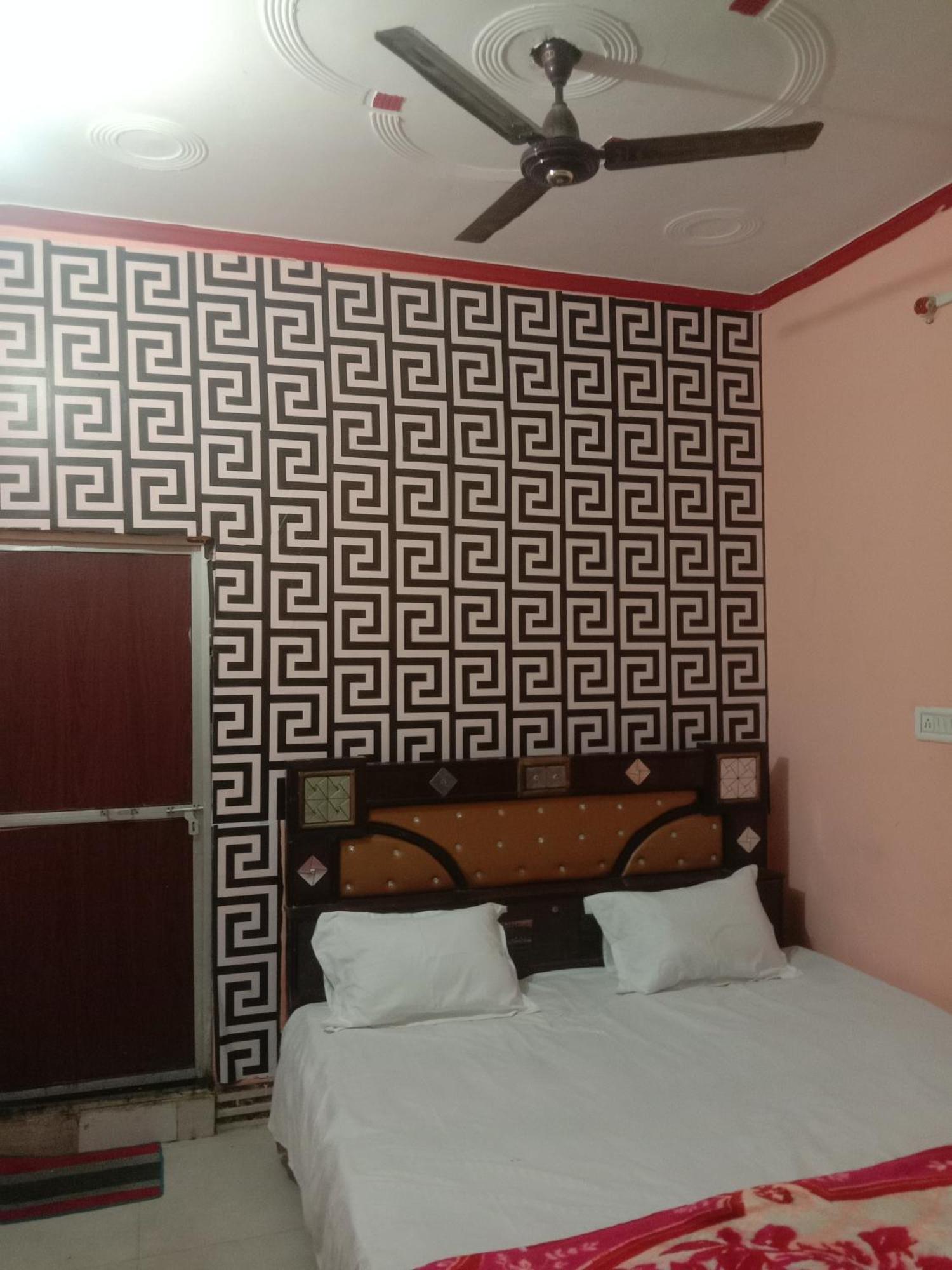 Hotel Shri Ram Nilayam *