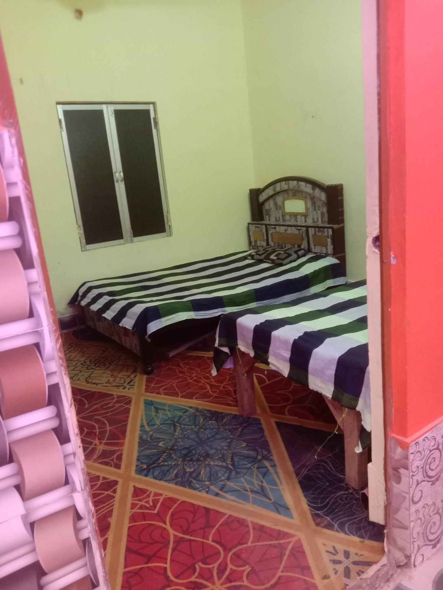 Shri Ram Nilayam Hotel *