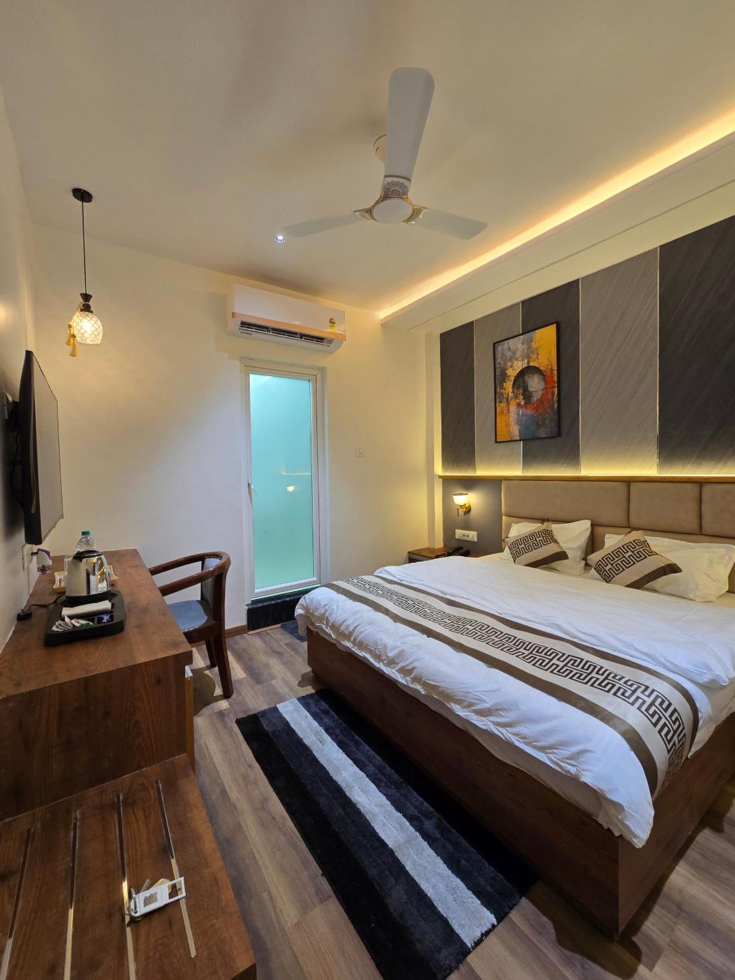 Fortune Hotel Ayodhya