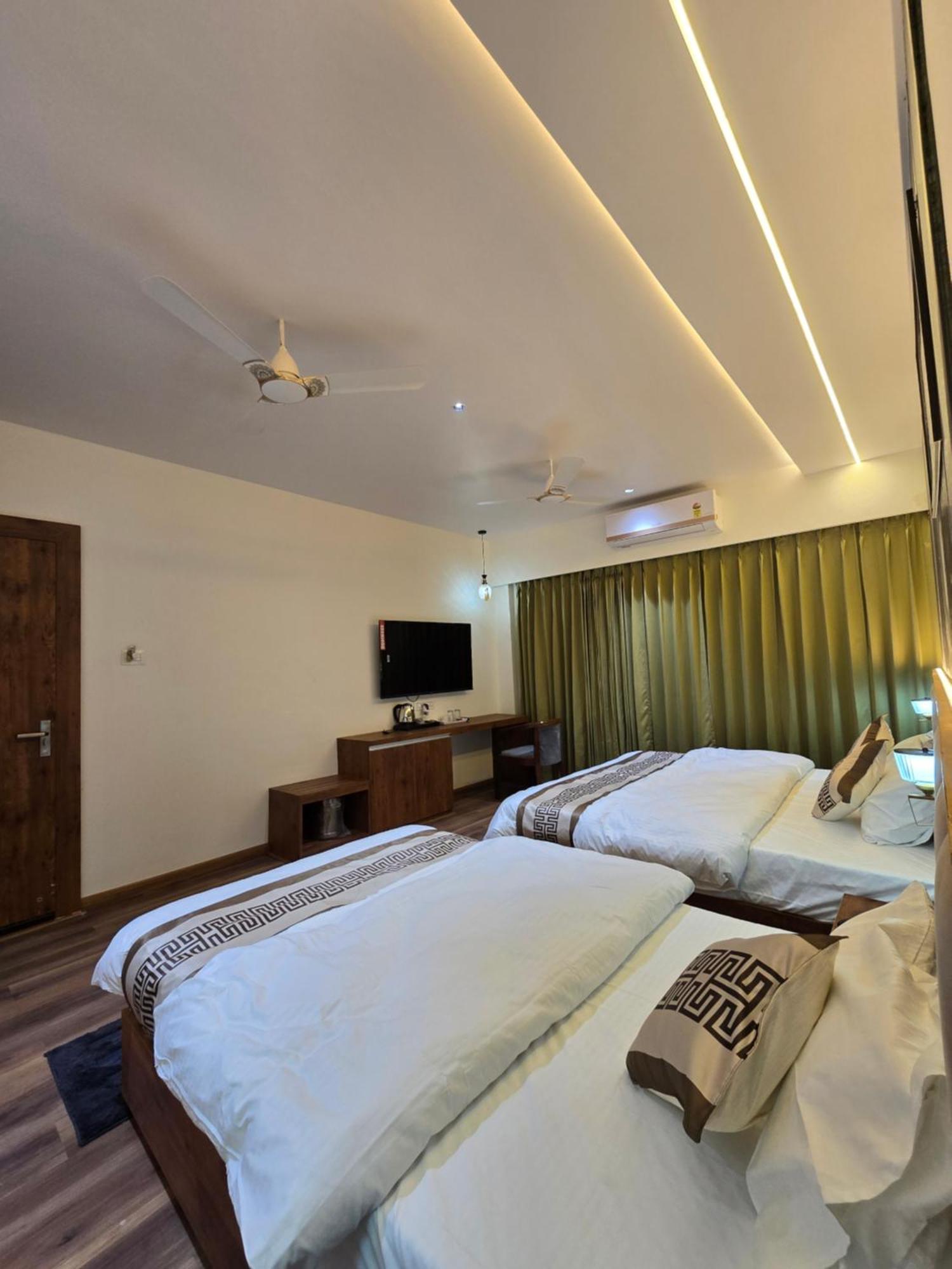 Fortune Hotel 3*