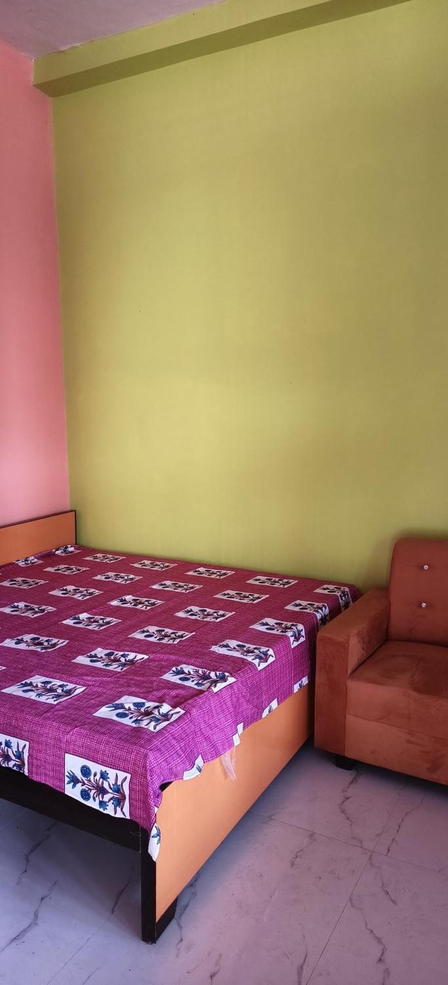 Geeta Teerth Guest house *