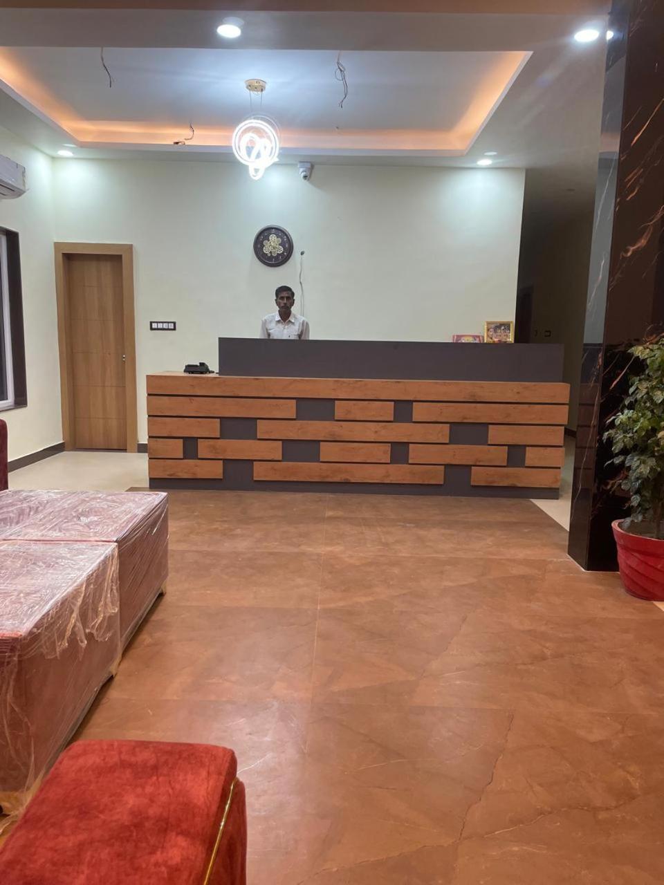 Maryada Hotel Ayodhya
