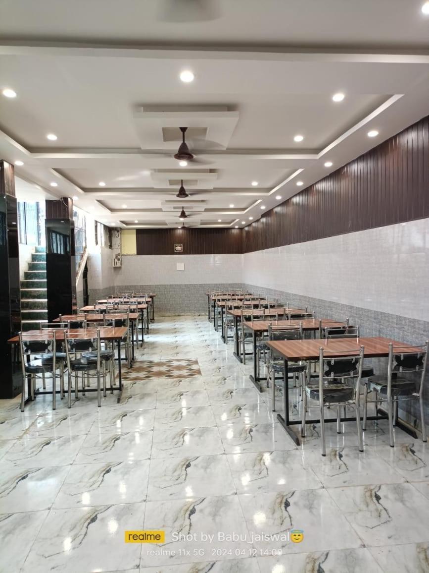 Samiksha Hotel