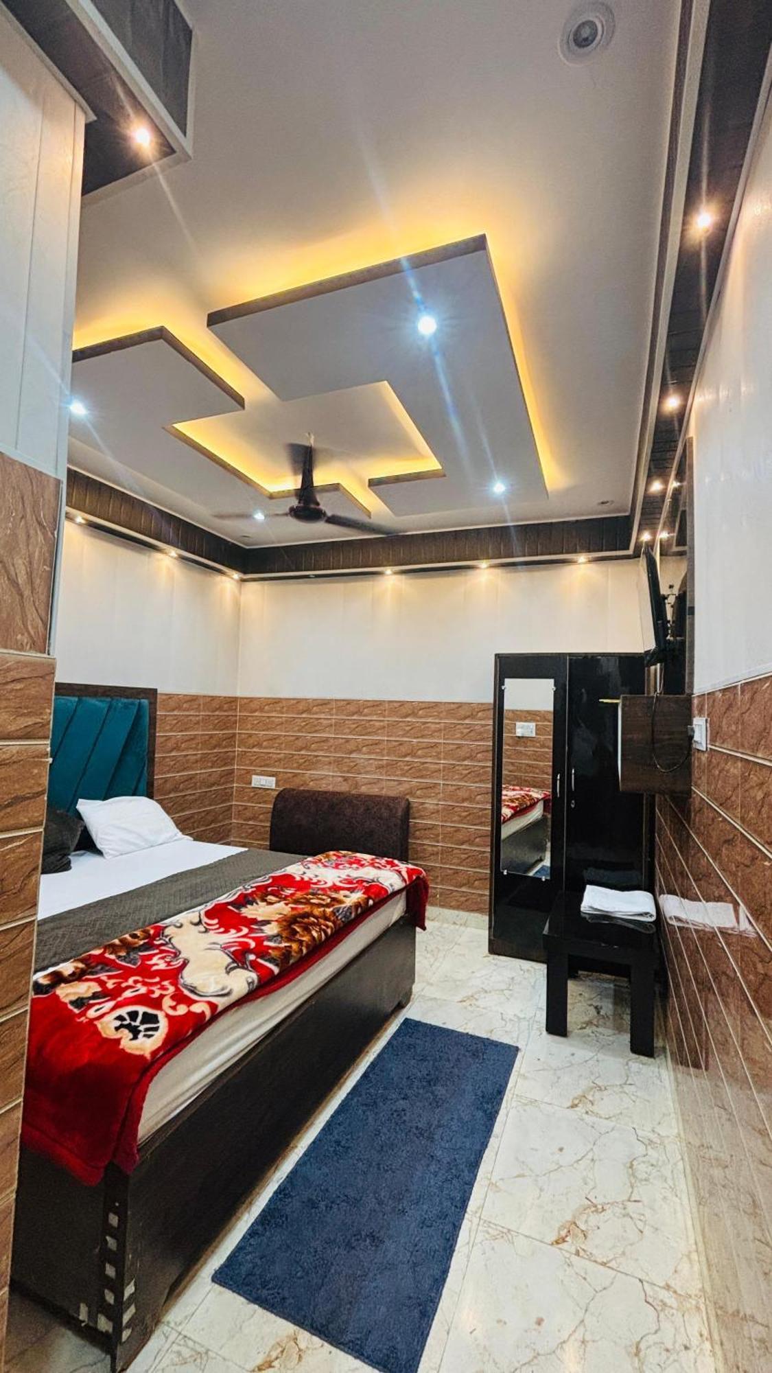 Samiksha Ayodhya