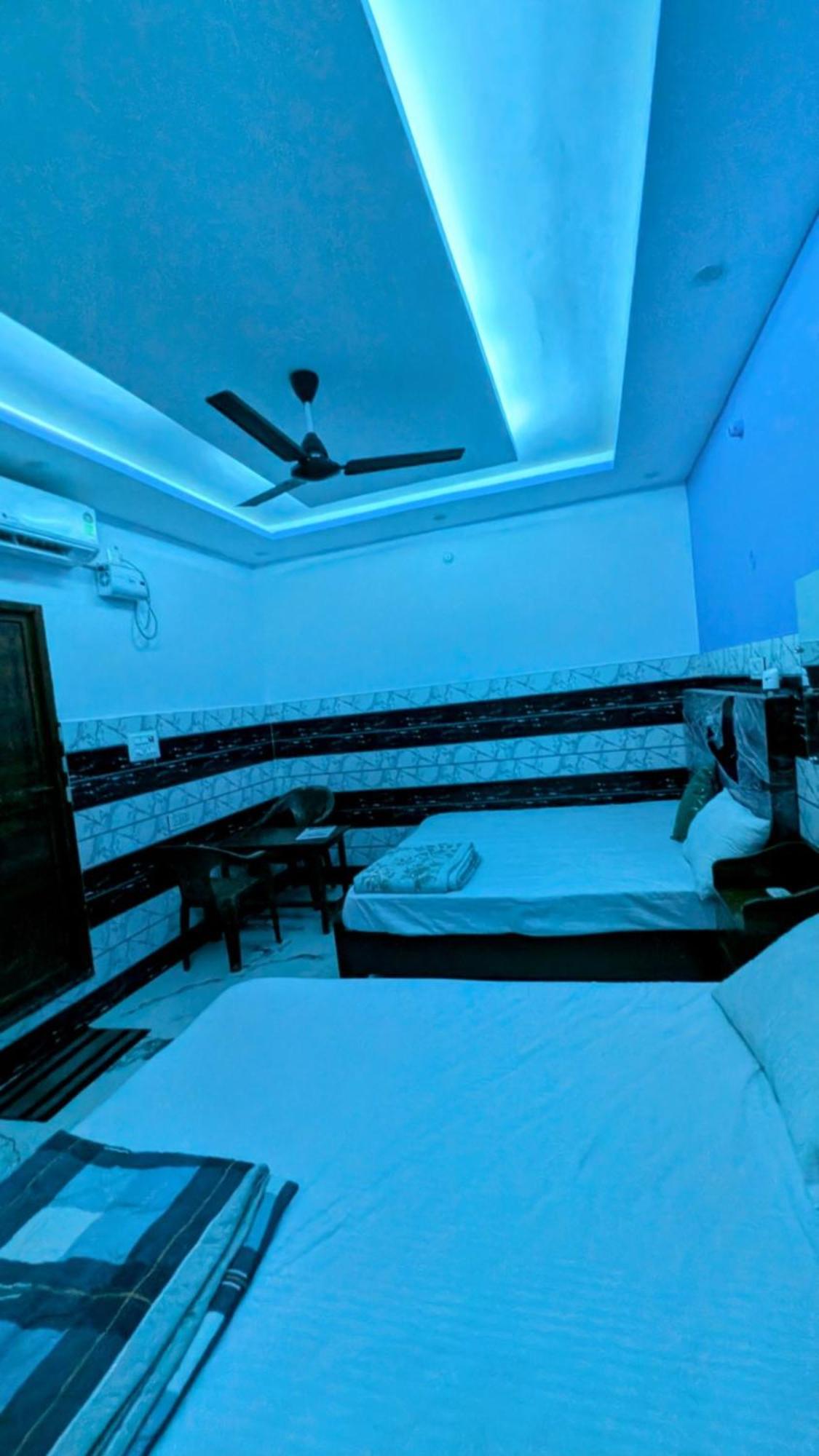 Shree Siya Raman Near Ram Janam Bhoomi 500m - Excellent Service Recommended Homestay Ayodhya