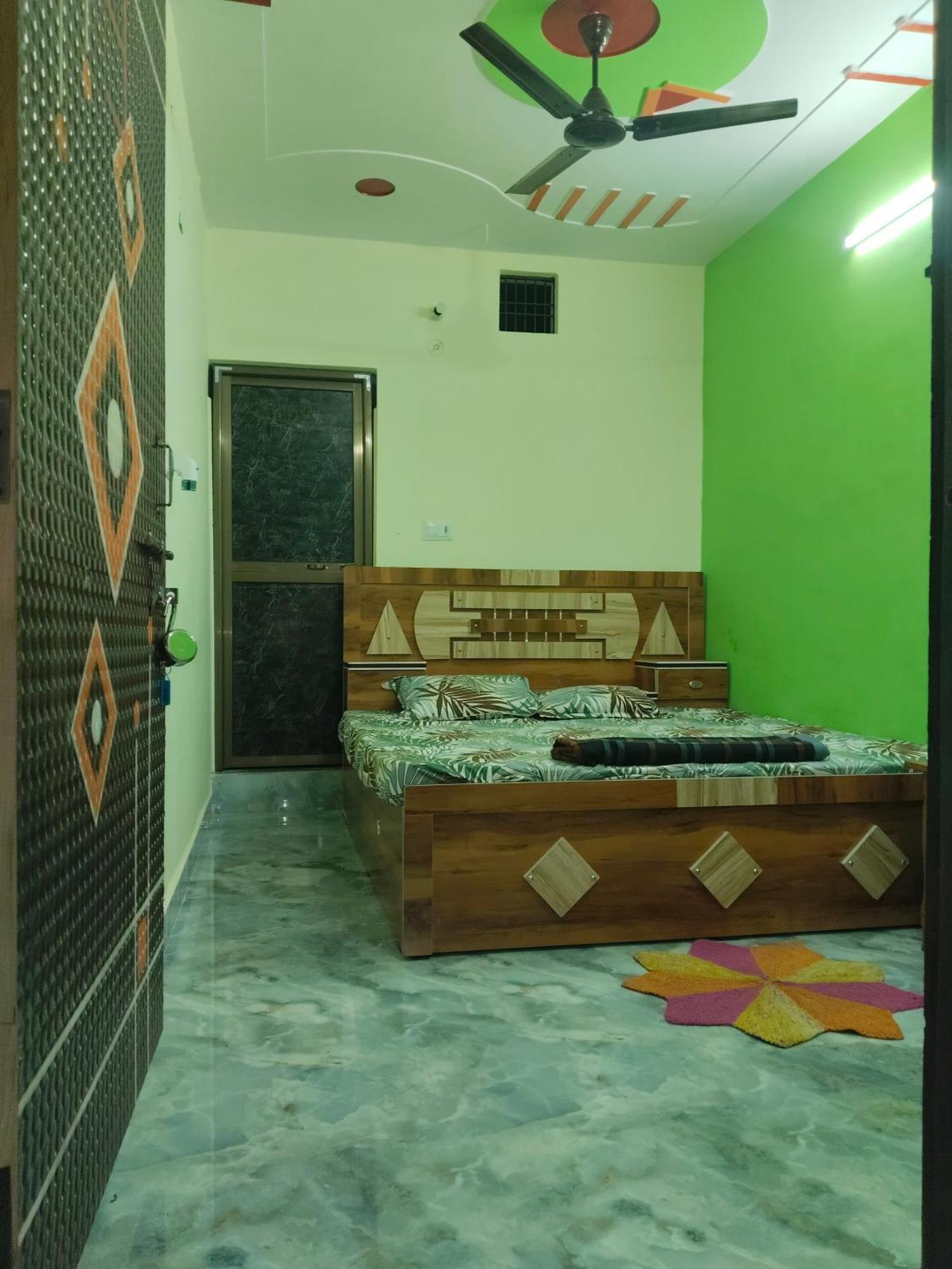 Homestay Indrawati Paying *