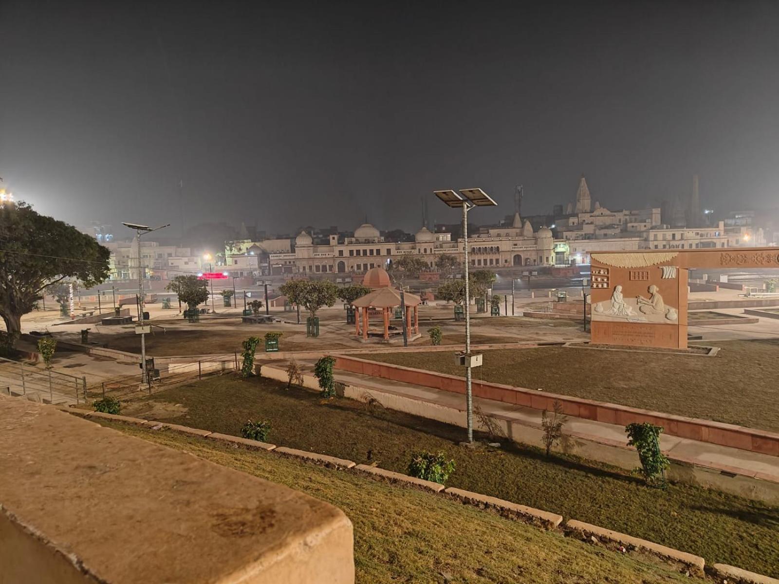 The Laxman- A River View By Ramansh Group Of 3* Ayodhya