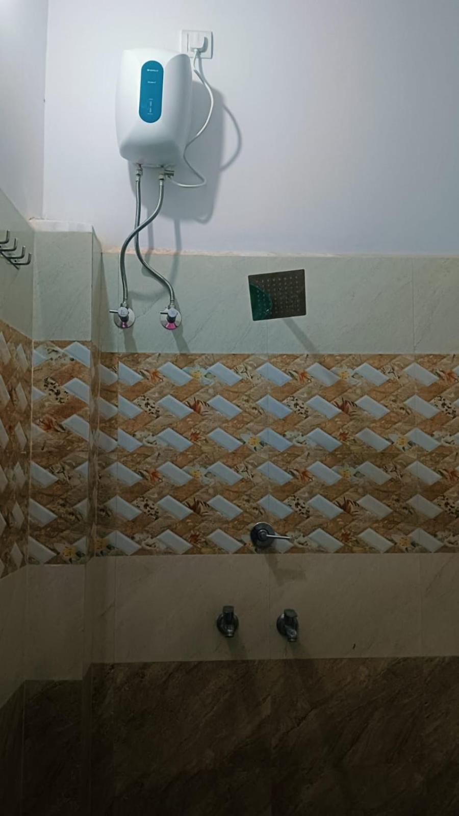 Raghuvar Guest house Ayodhya