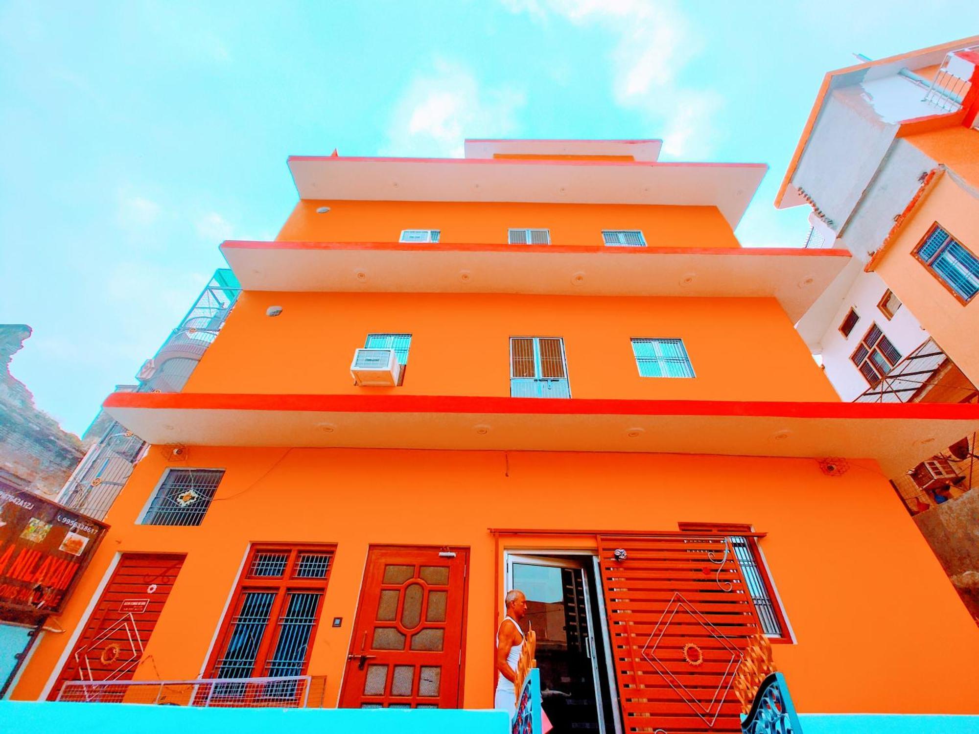 Hotel Mithila Nilayam 200 Mtr From Ram Janam Bhumi Ayodhya