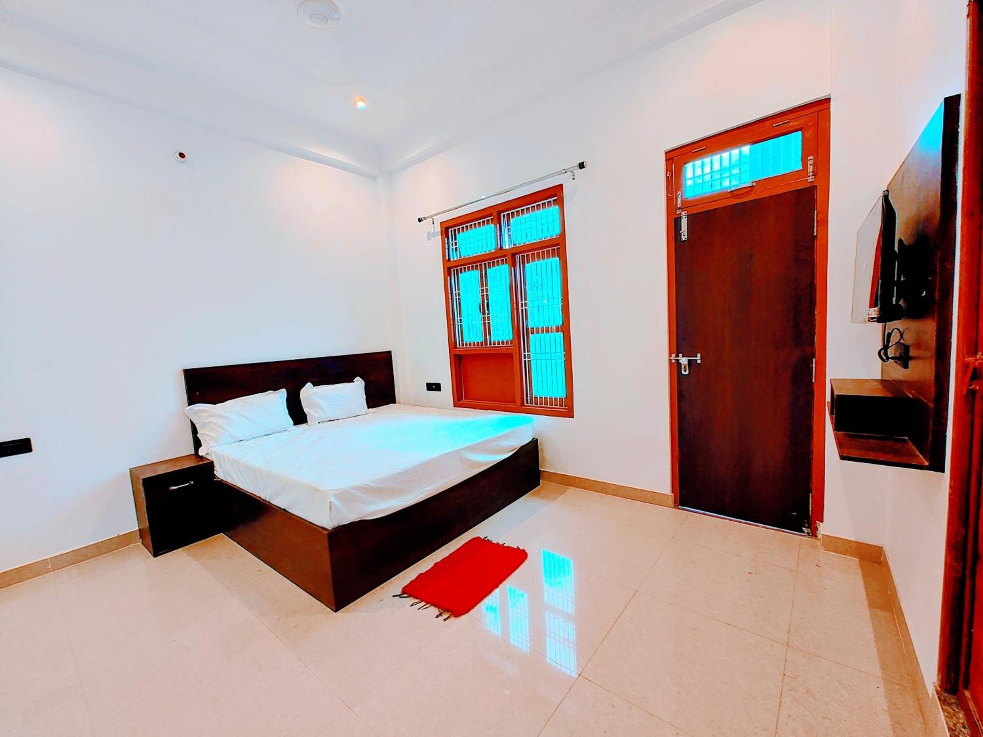Hotel Mithila Nilayam 200 Mtr From Ram Janam Bhumi