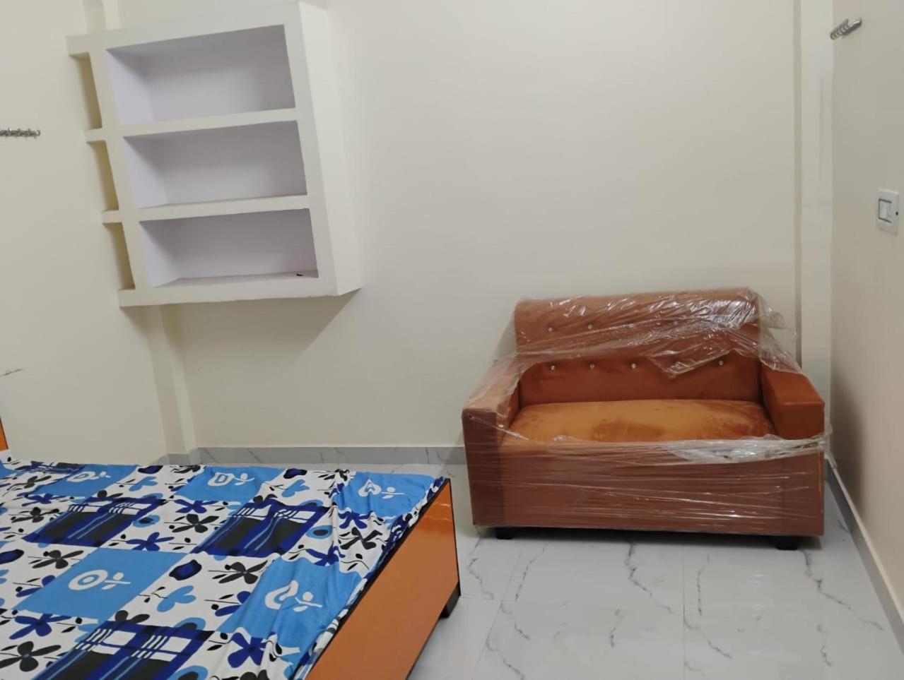 Geeta Teerth Guest house *