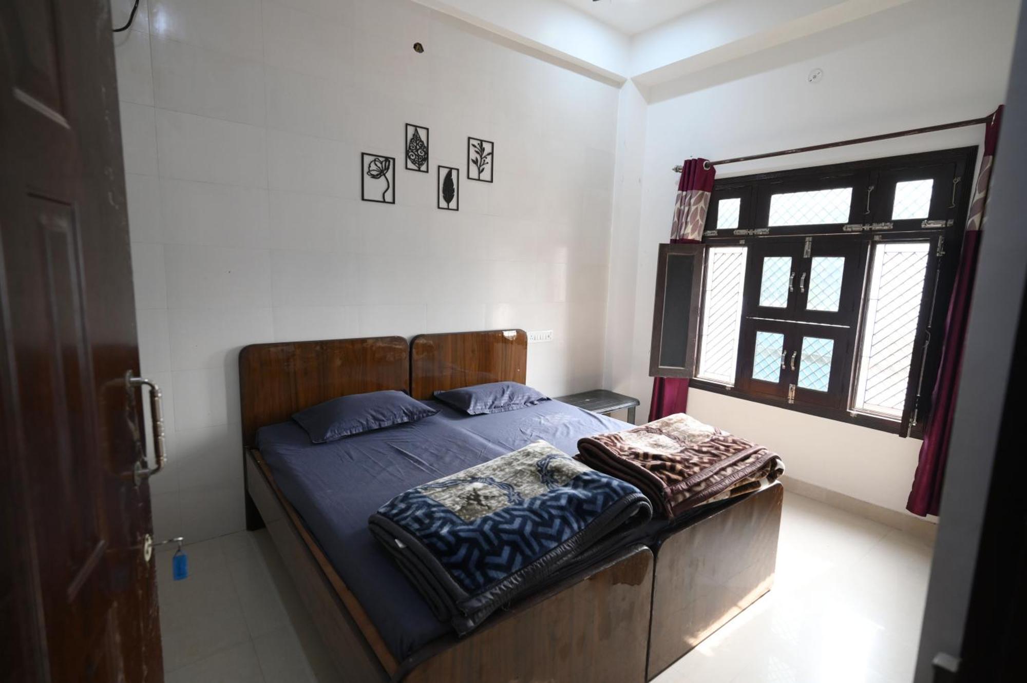 Janki Sadan Near Ram Janam Bhumi Ayodhya