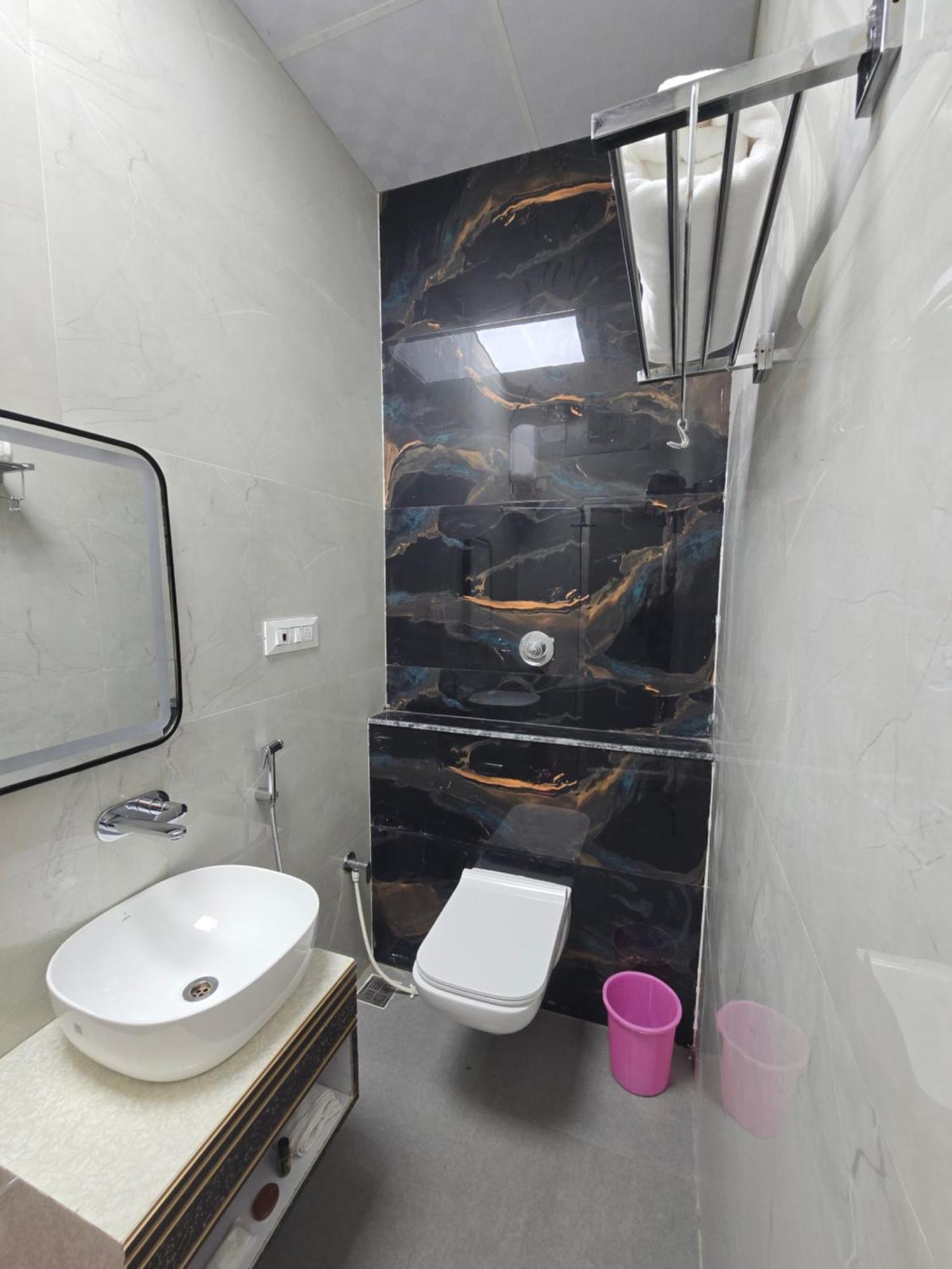 Fortune Hotel 3*