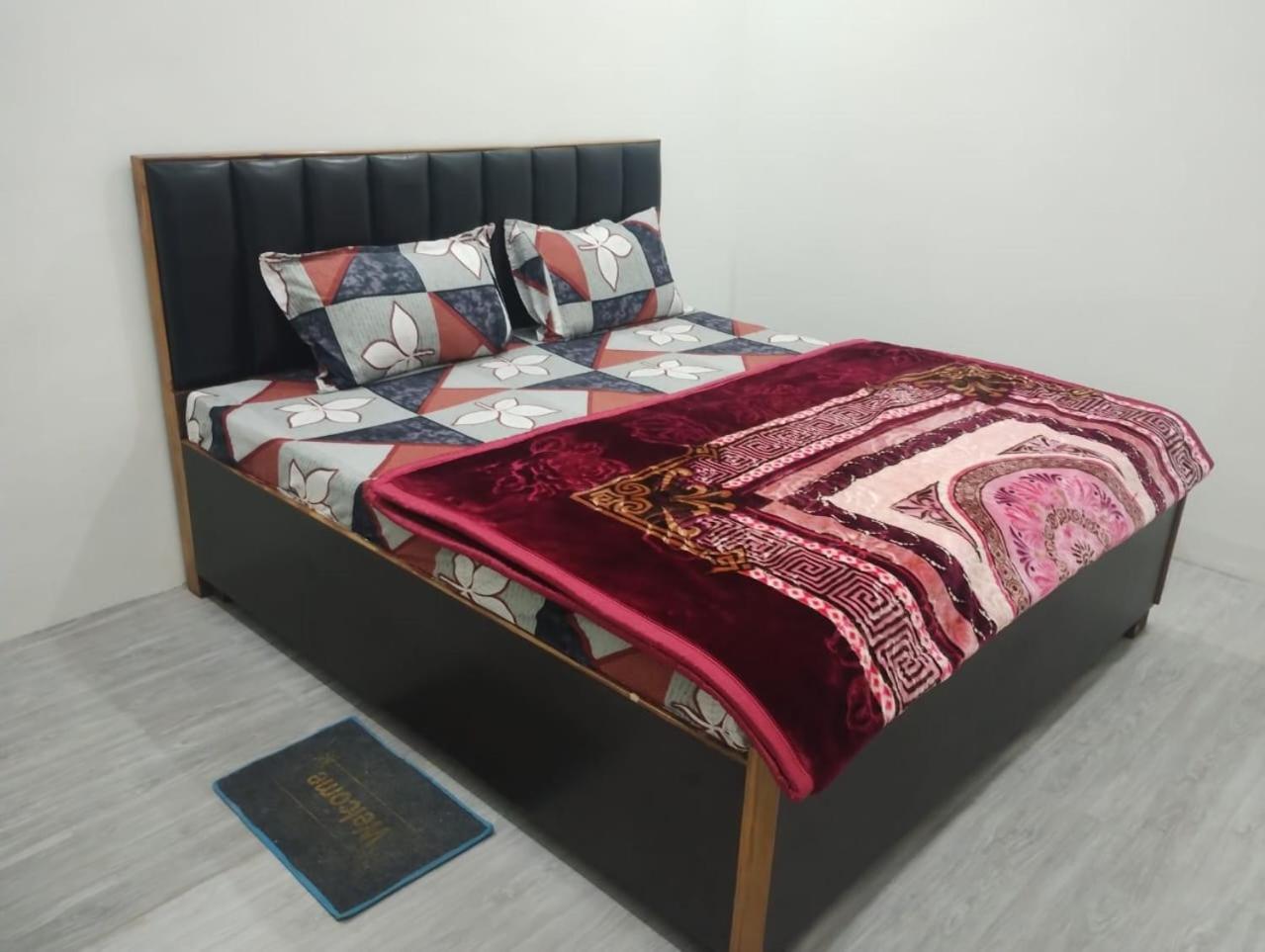 A V Palace Homestay