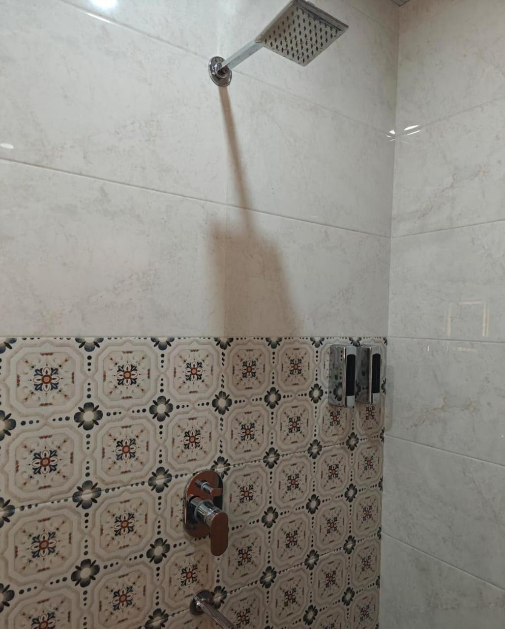 Blueneck A Veg Place 3*