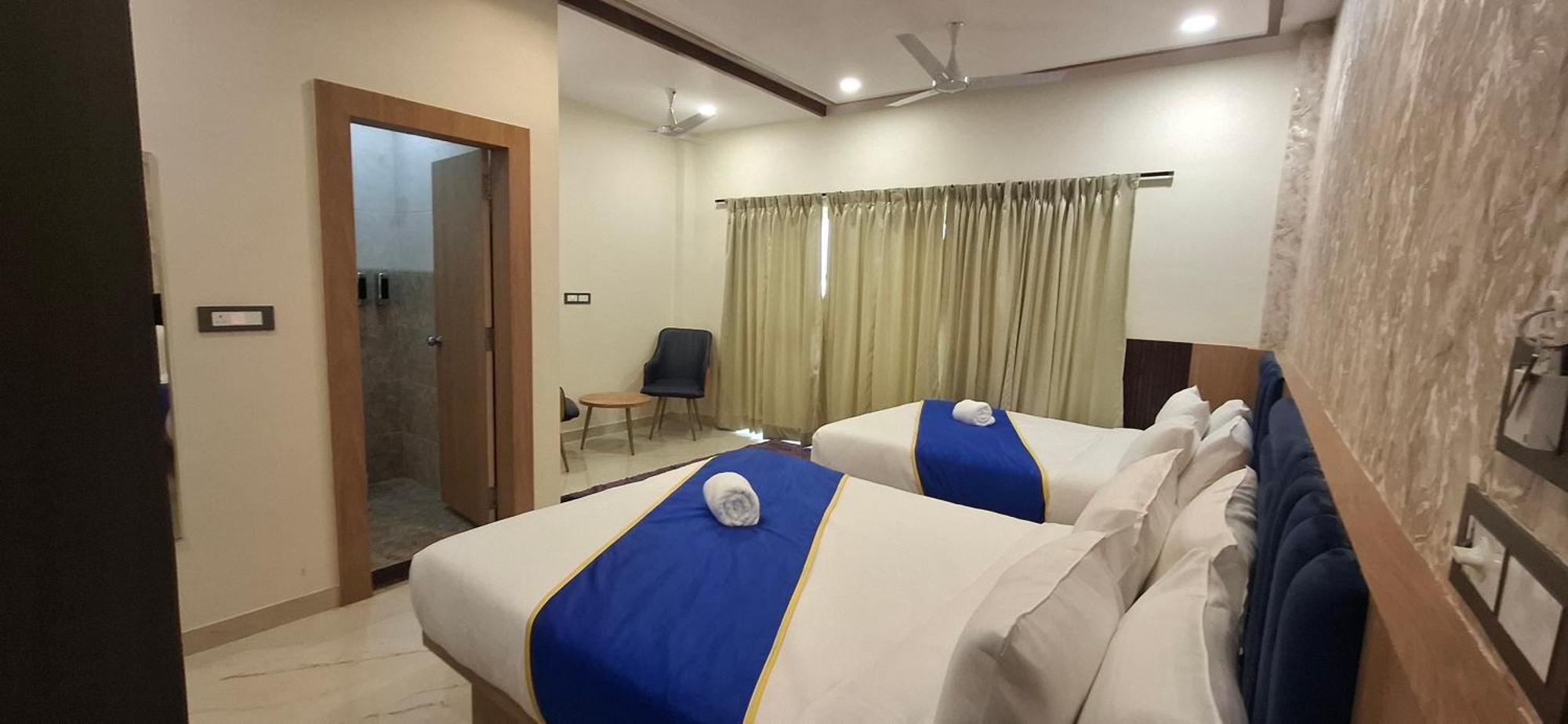 Blueneck A Veg Place 3* Ayodhya