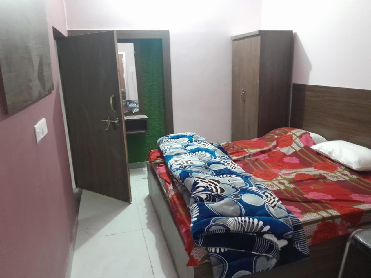 Hanumant Kripa Paying Homestay Ayodhya