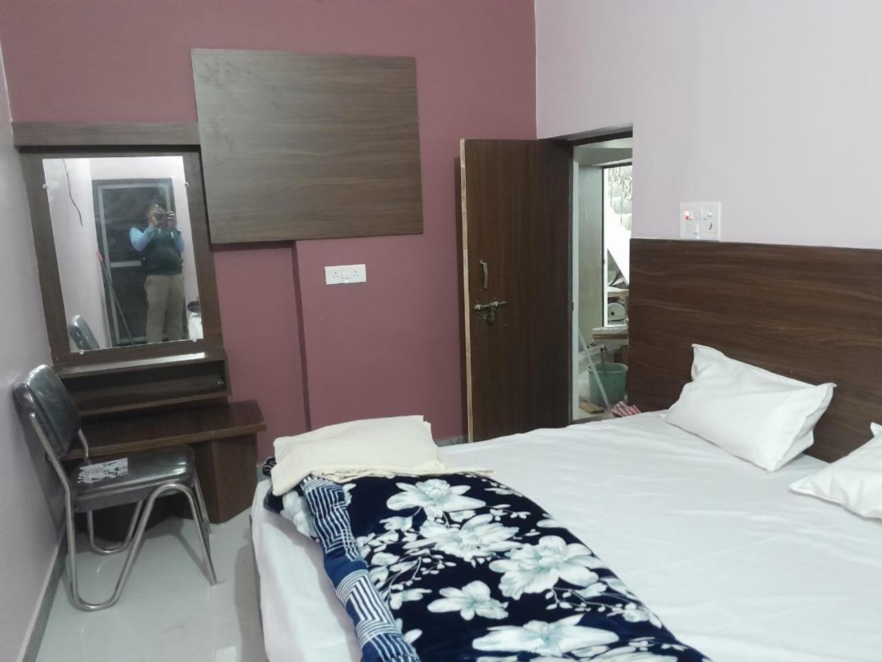 Hanumant Kripa Paying Homestay Ayodhya