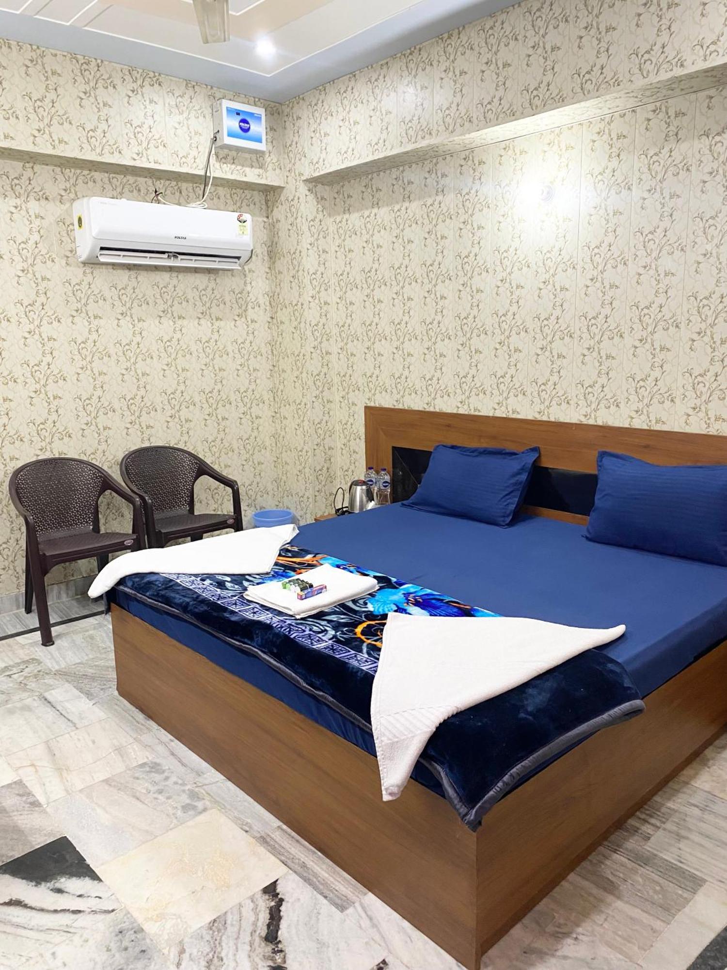 Hotel Vrisha 3*