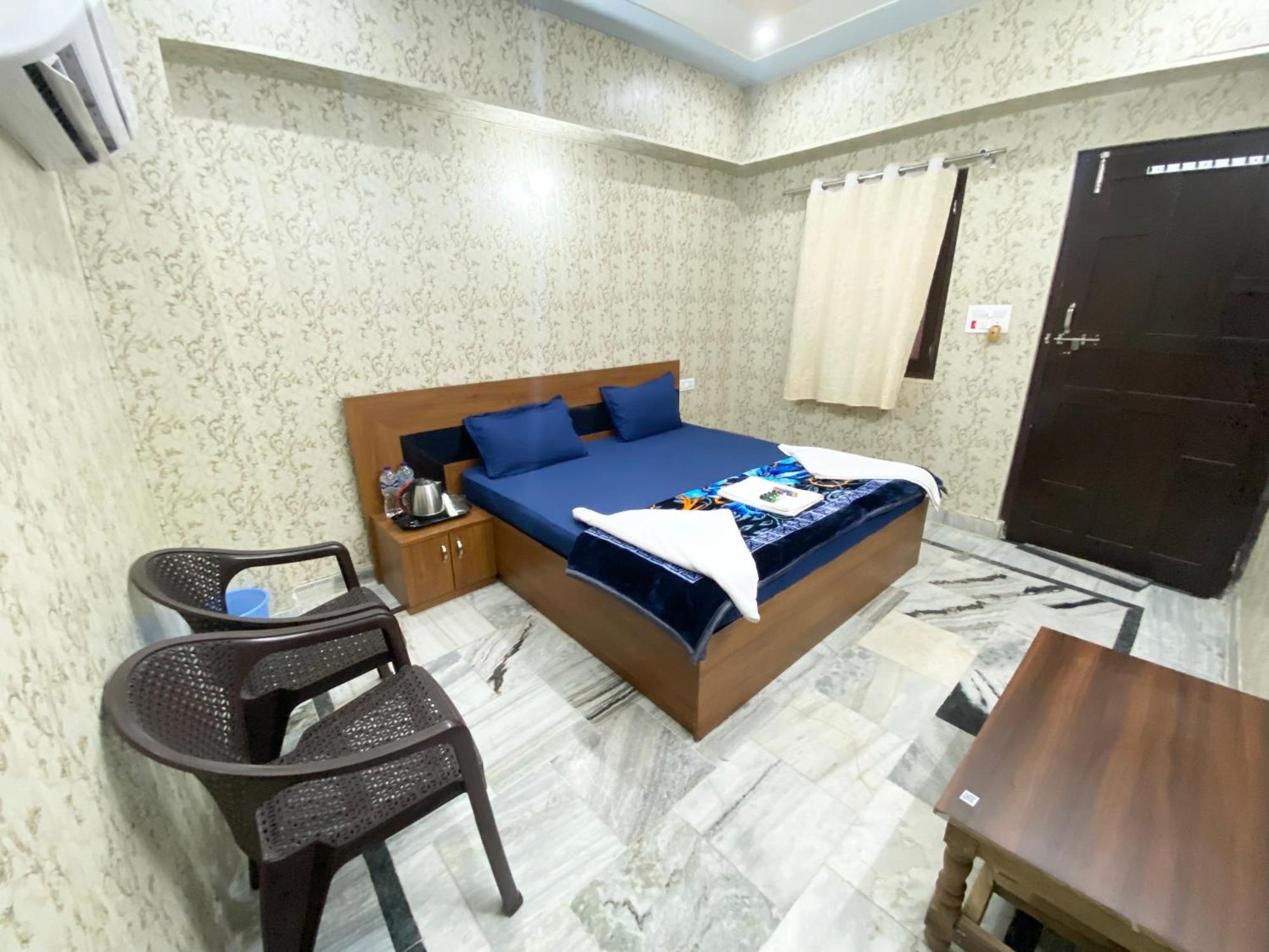 Hotel Vrisha Ayodhya