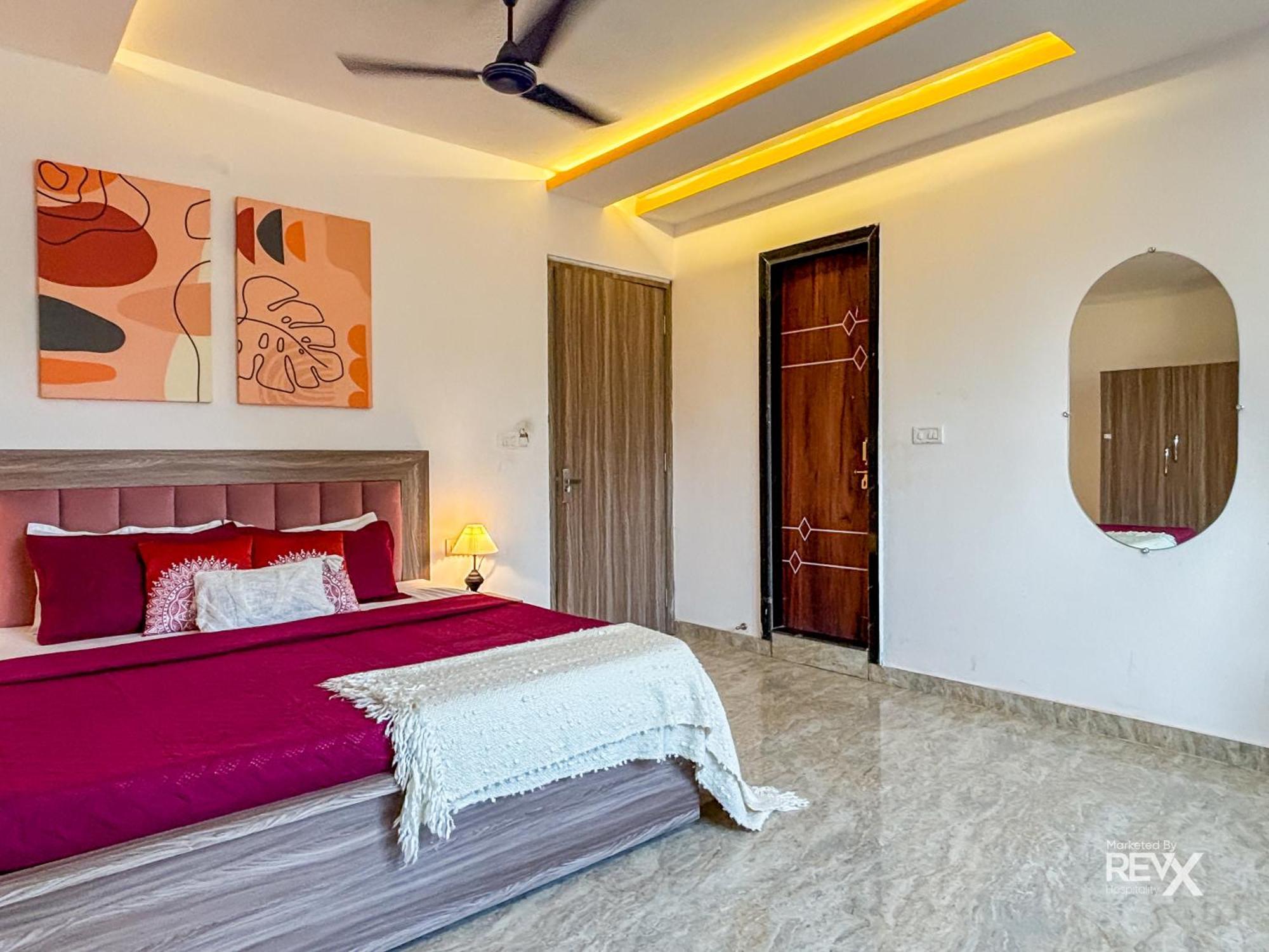Raghuveer Sadan, Near Ram Mandir -10 Min Walk Hotel 2*
