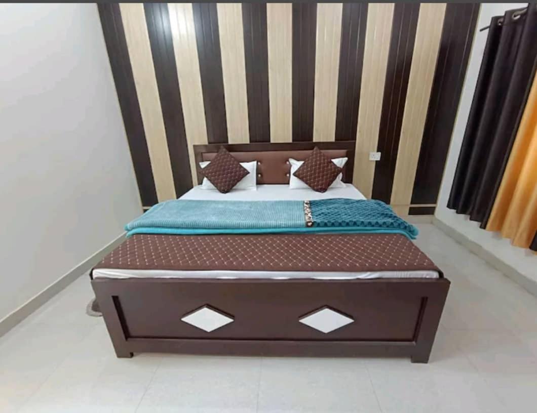 Hotel Ramam By Naavagat 700mtr From Shri Ram Janambhumi