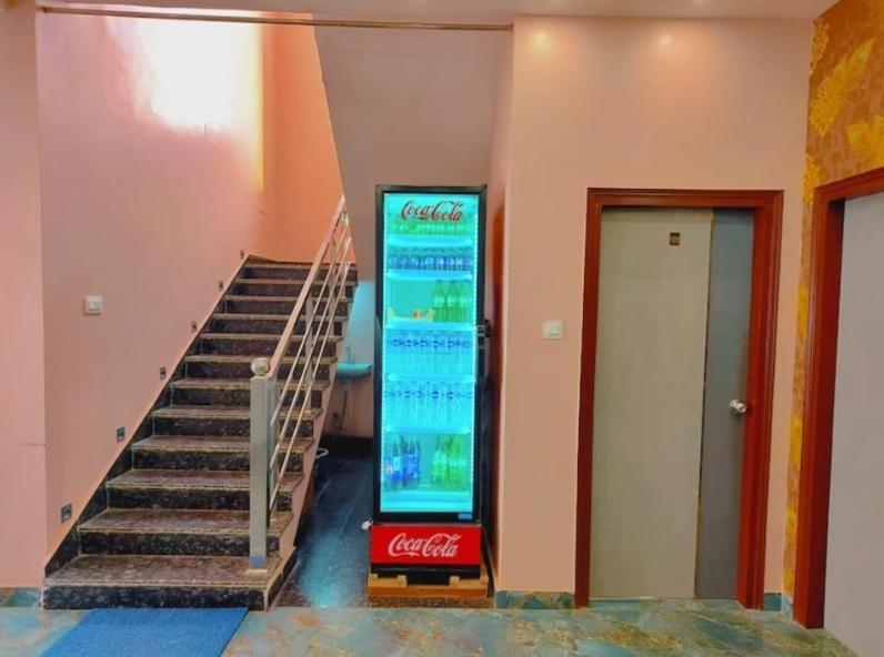 Hotel By Bookingcare Ayodhya